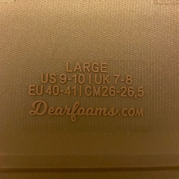 NWT Dearfoams Sierra Comfy Cozy Booties Memory Foam Outsoles Furry Boot Slippers - Picture 11 of 11